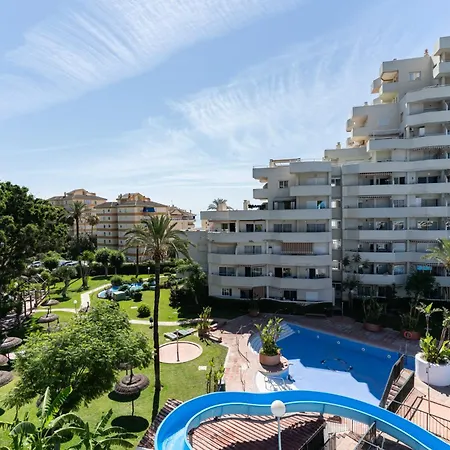 Monko Sunset & Apartament *